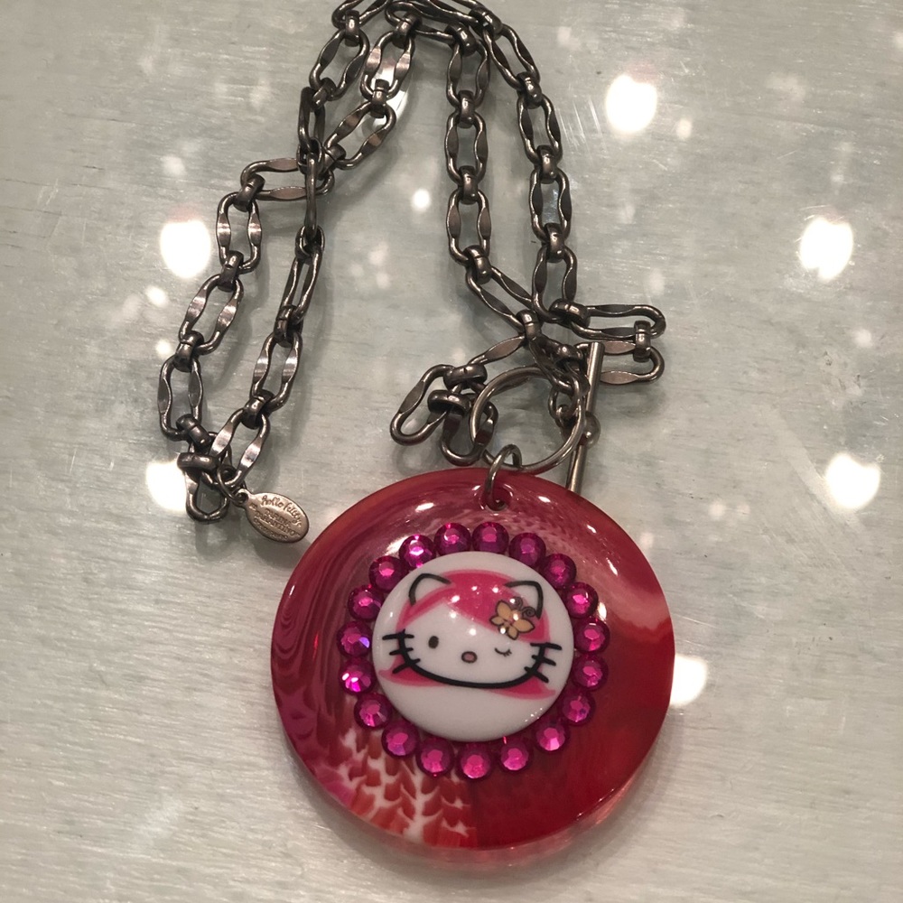 Vintage Tarina Tarantino hello kitty necklace